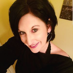 Meet your Posher, Mandy